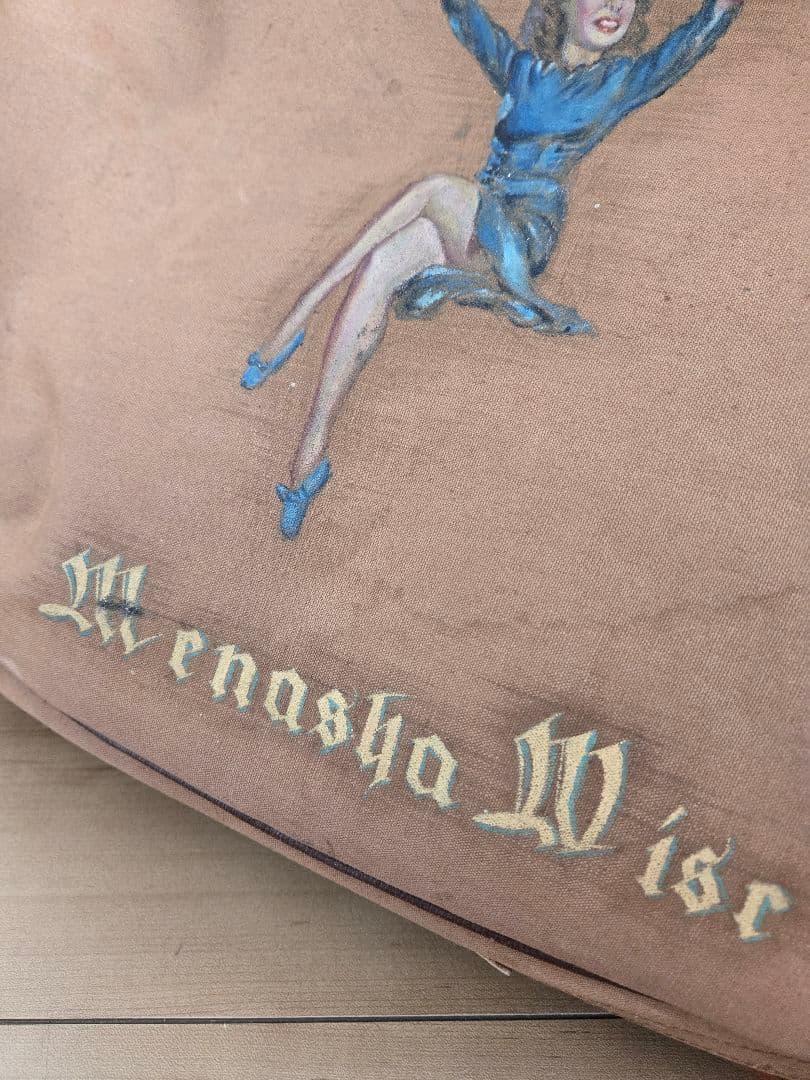 第二次大戦頃　実物　珍品　米陸軍バッグ　ピンナップガールペイント