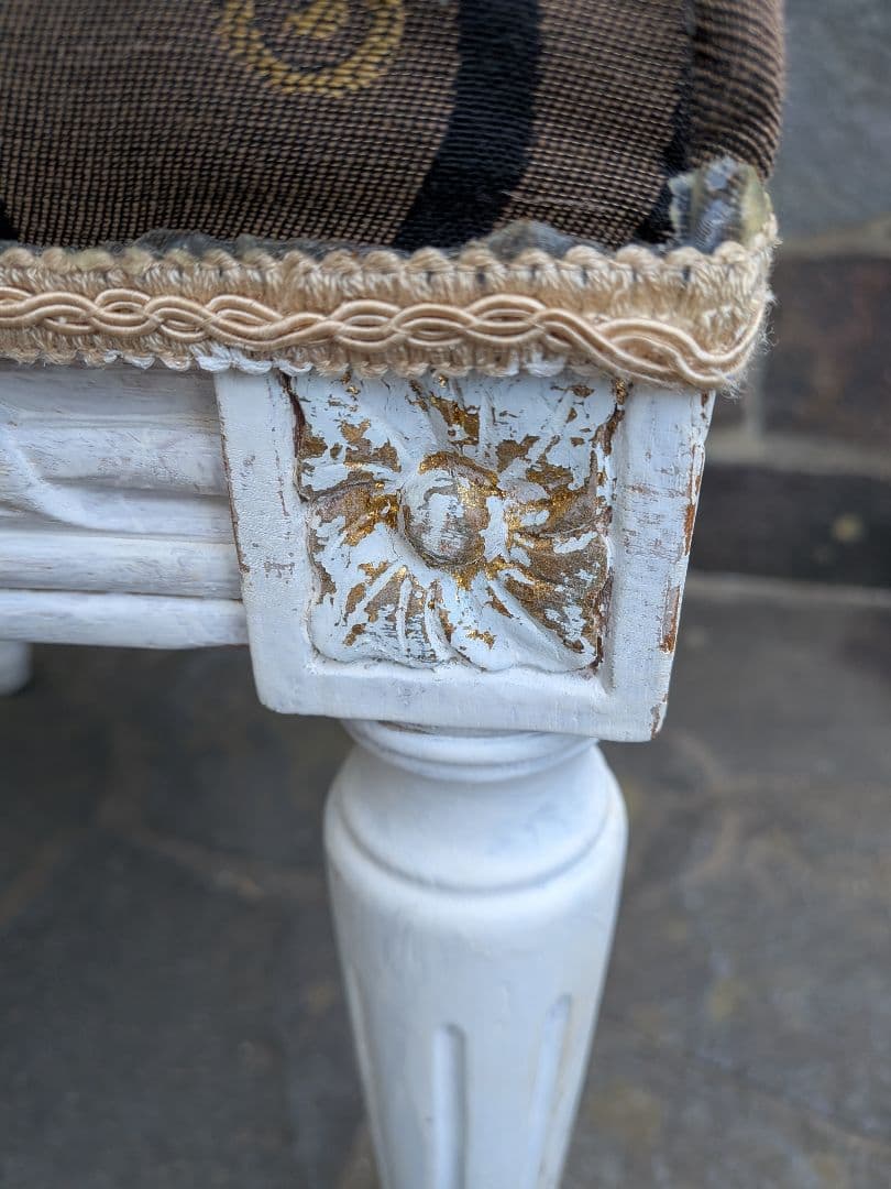 11ーeIeven メダリオンチェア高級家具椅子2脚セット　ジャンク