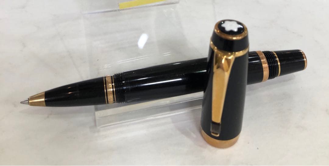 t*p様 MONTBLANC モンブラン キャップ付き式レッドジェムストーンボー