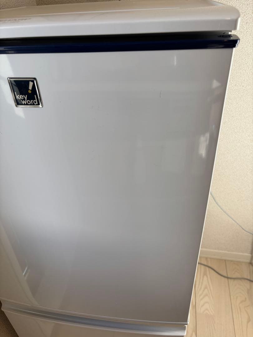 SHARP 冷蔵庫 137L 一人暮らし 左右開き　Refrigerator