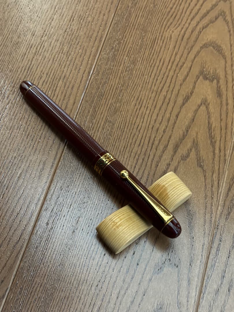 Pilot65　赤軸　20本限定　万年筆