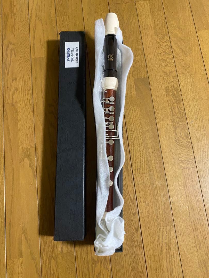 美品YAMAHA左手用アルトリコーダー　YRAー900L