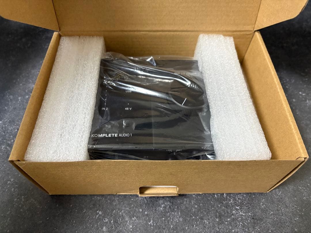 【ほぼ新品】komplete audio1（動作確認のみ）