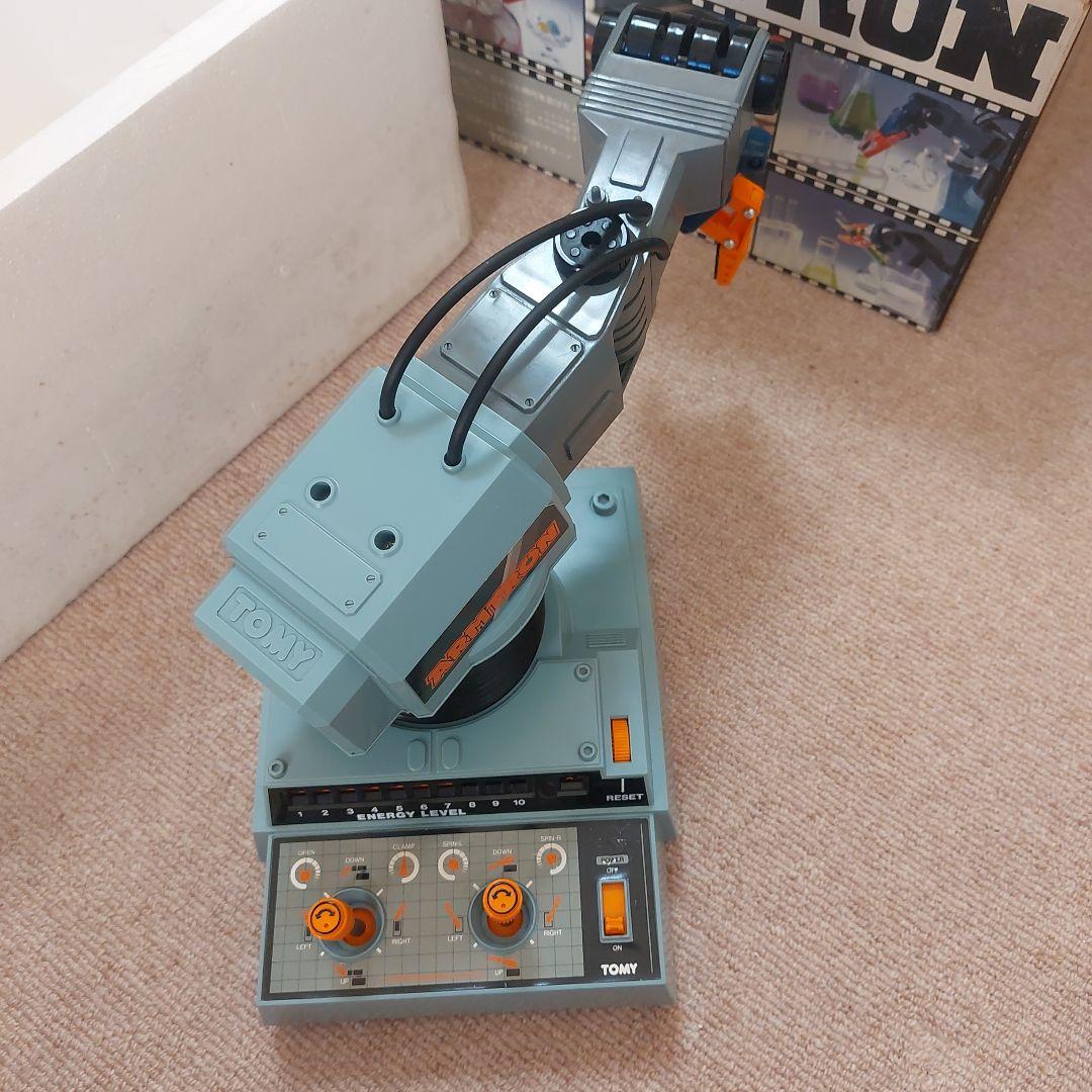 トミー アームトロン TOMY ARMTRON