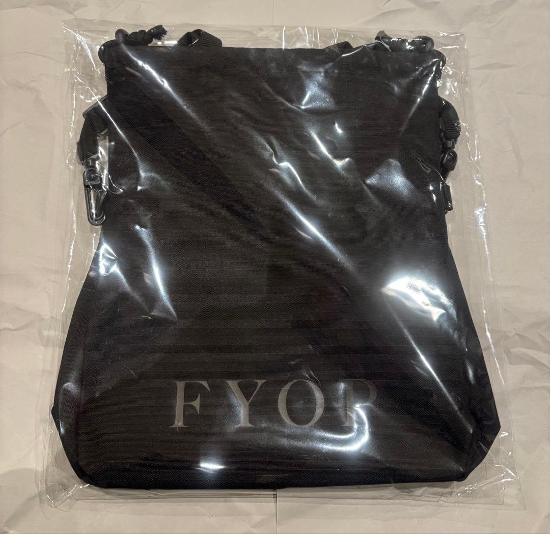 B'z premium席専用グッズ ＆ セブンネット限定マルチショルダーバッグ