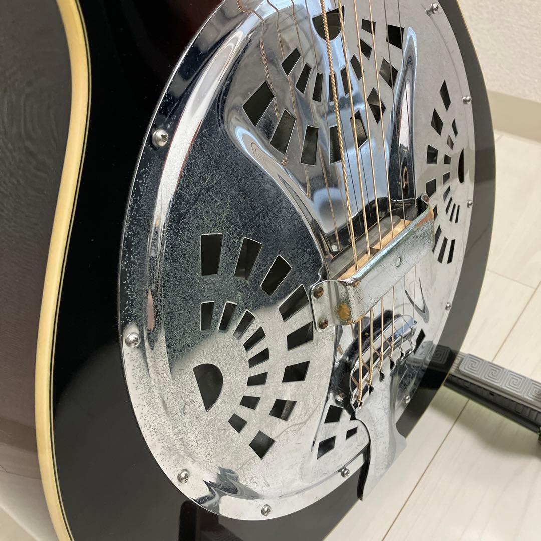 Dobro (ドブロ・リゾネーターギター) ハードケース付き