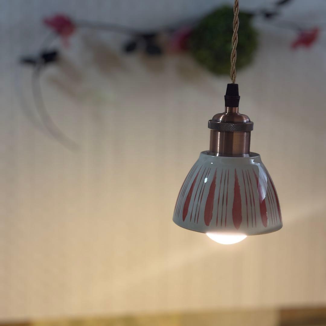 逆さ ペンダントライト　おしゃれ照明　ハンドメイド　縦縞　シーリング　ライト