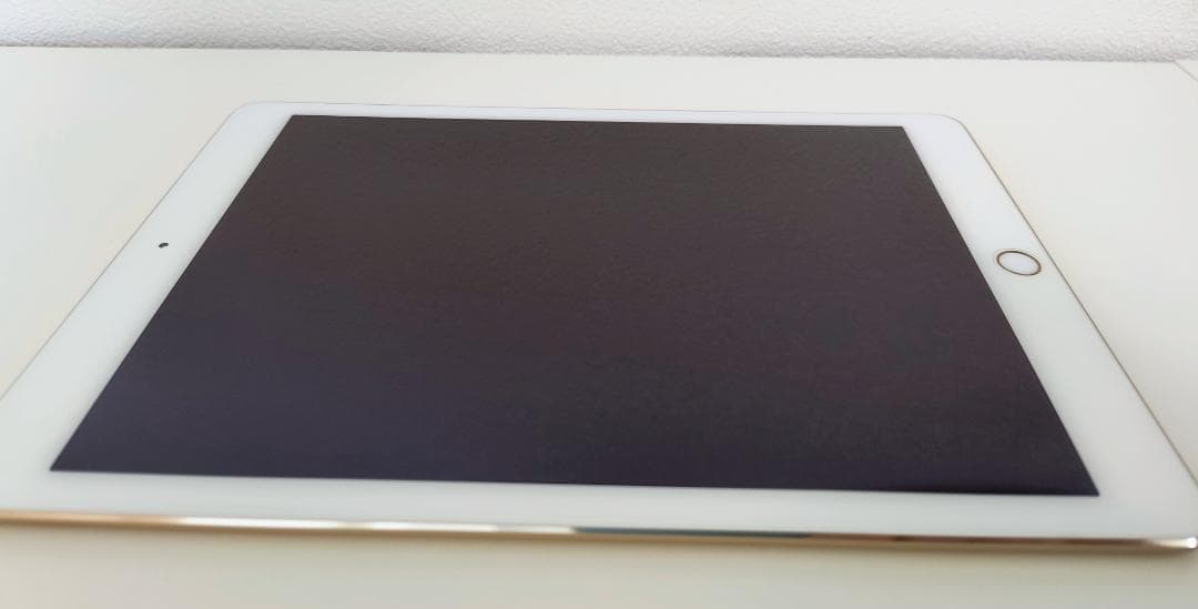 Apple iPad Air2 ゴールド 128GB本体