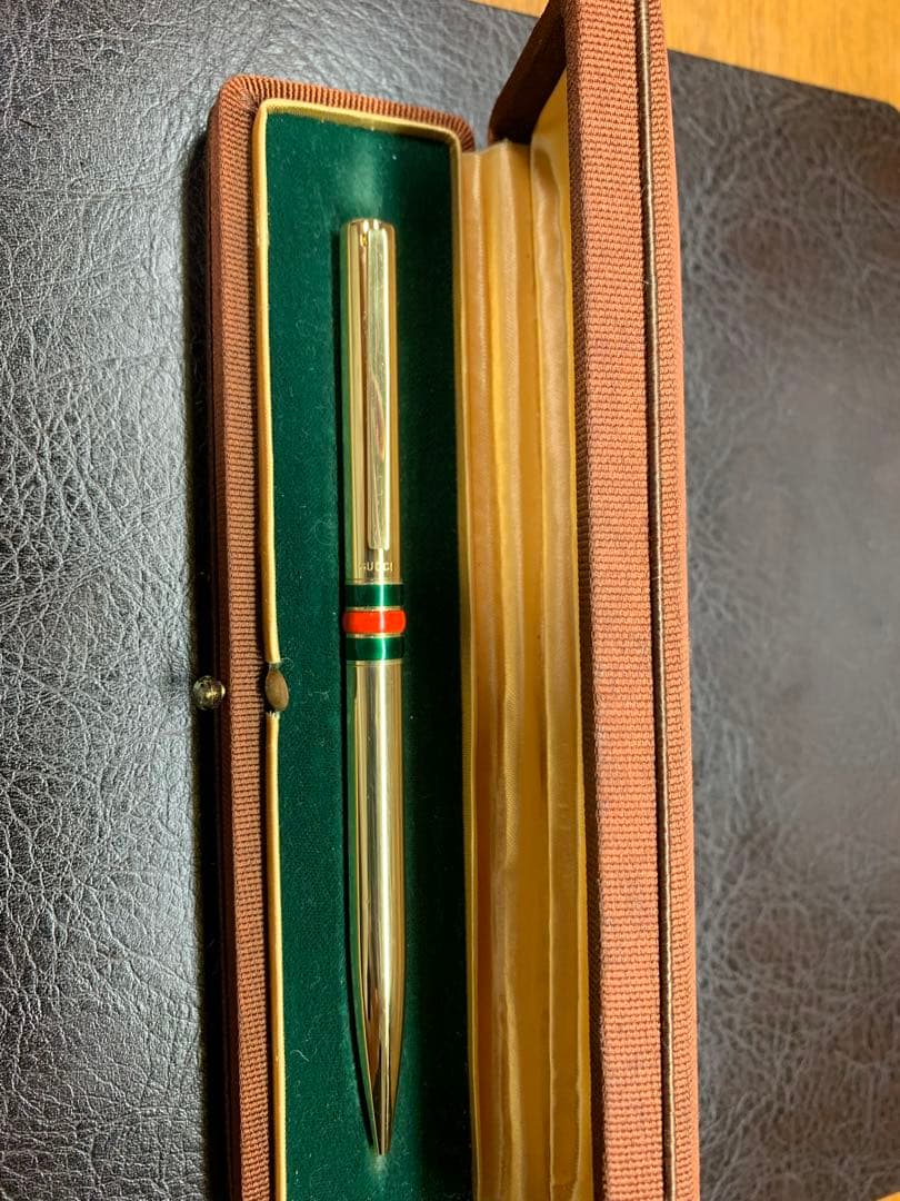 Gucci ボールペン 750 18K金製
