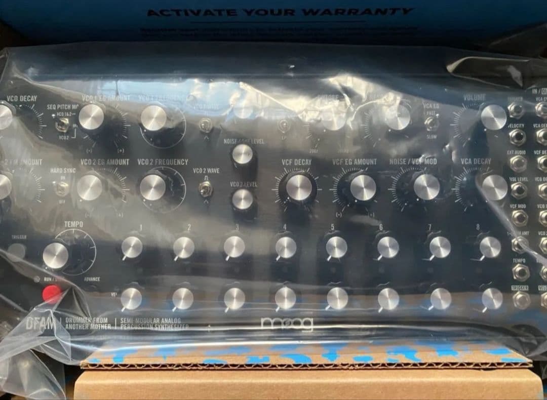 鍵盤楽器 Moog Sound Studio2 DFAM subharmonicon