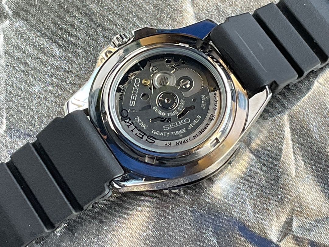 ★カッコイイバージョン❣️SEIKO５sports automatic23石稼働❣️