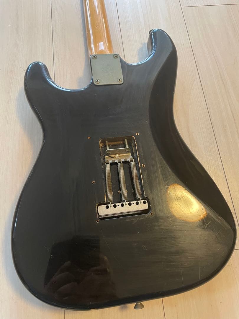 ギター YAMAHA ST800R Electric Guitar