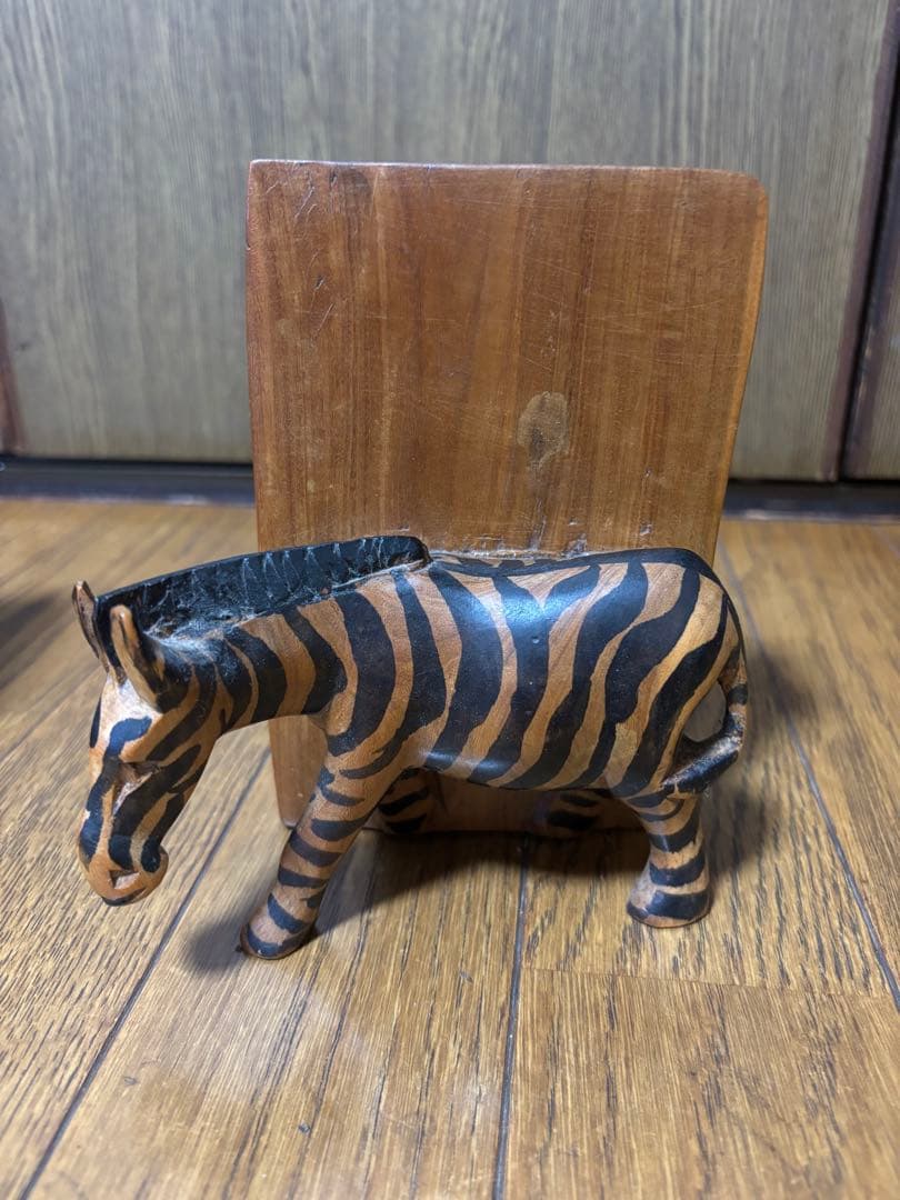 ブックエンド　ブックスタンド　エジプト　木彫彫刻