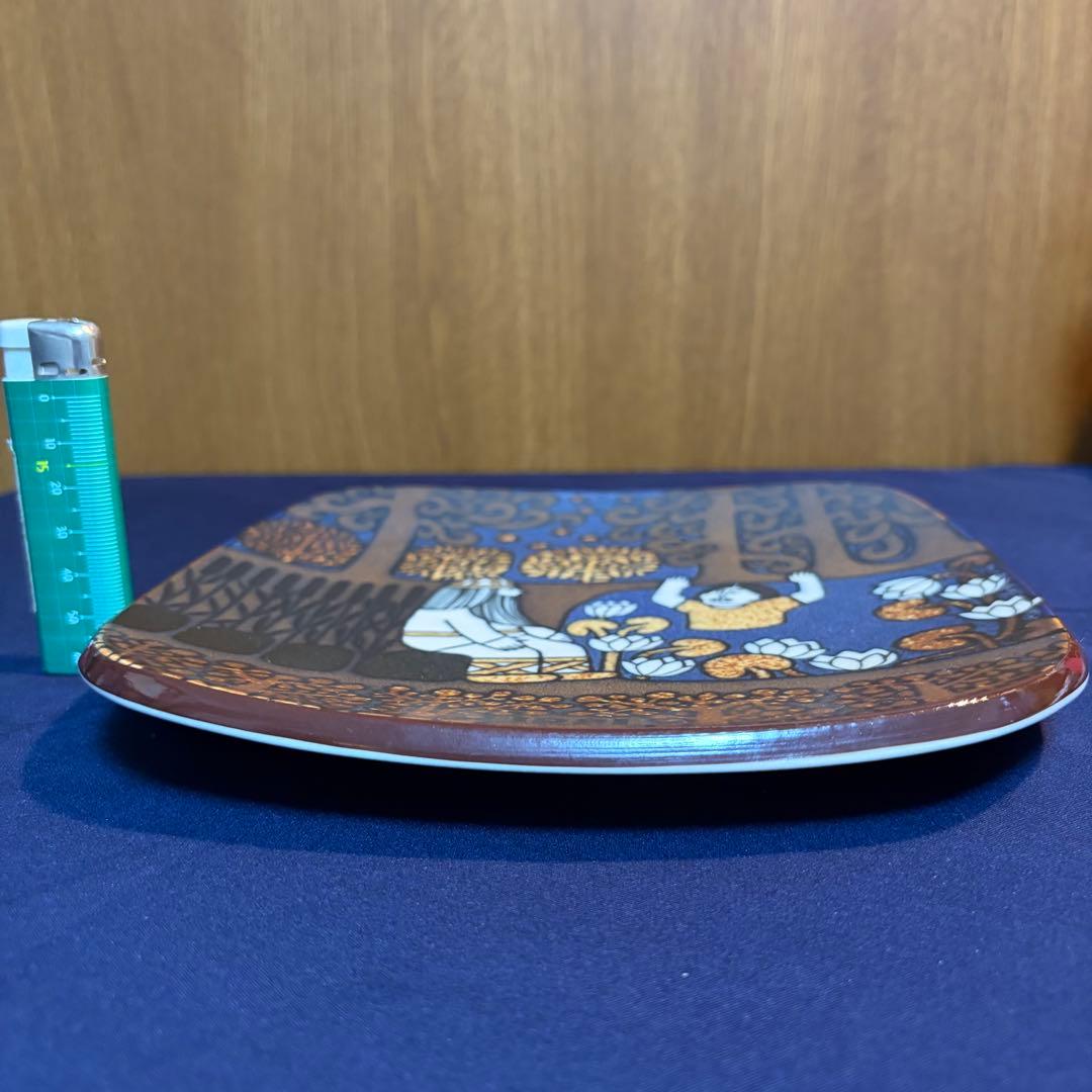 アラビア（ARABIA）社　1981年　カレワラKalevalaイヤープレート