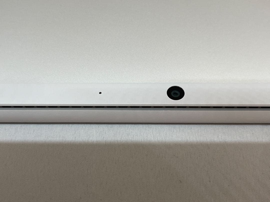 Surface Pro8 i5/8GB/256GB LTE搭載