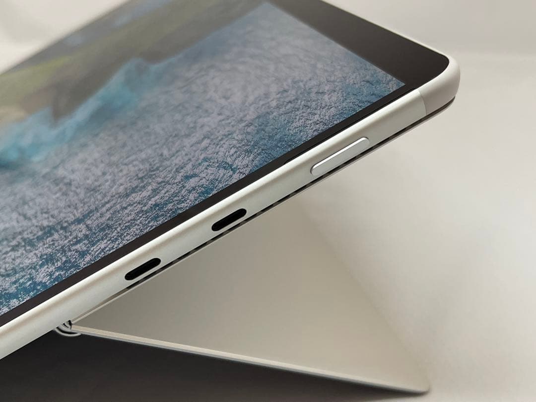 Surface Pro8 i5/8GB/256GB LTE搭載