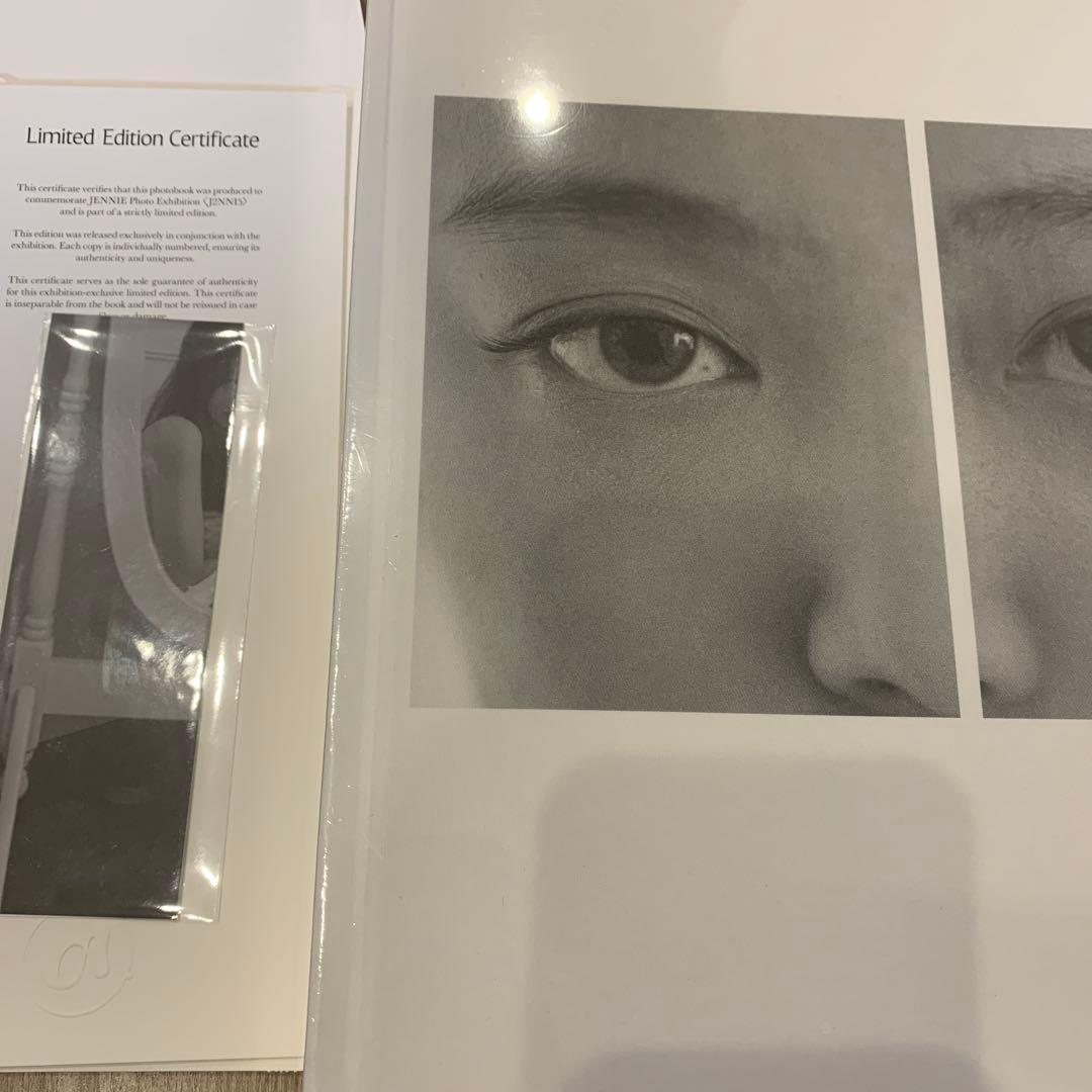 JENNIE ジェニ Photobook popup 代官山　フォトブック