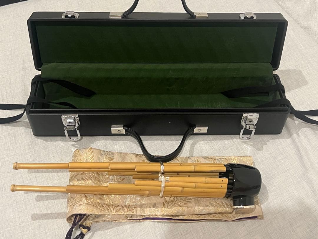 笙 竹製 黒色ハードケース付き