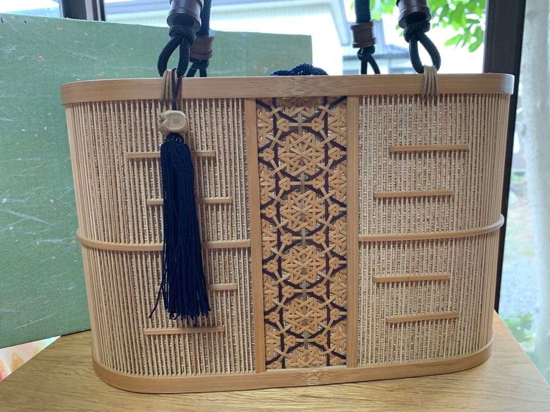 駿河竹千筋細工　バッグ　持ち手藍色