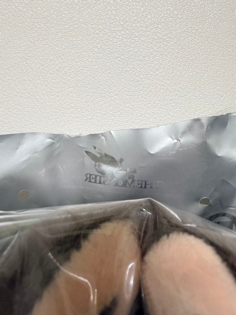 ラブブ　THE MONSTERS シークレット　ID