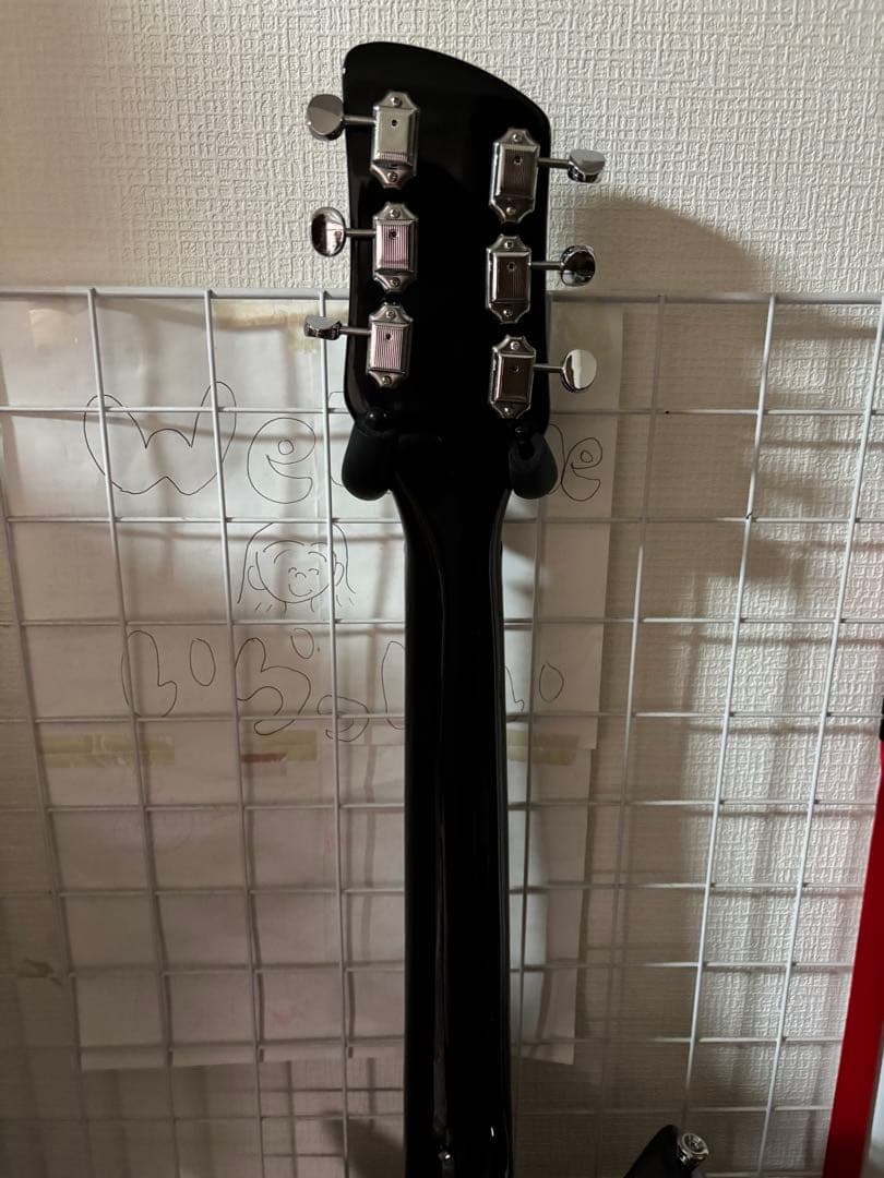 Rickenbacker 325タイプ