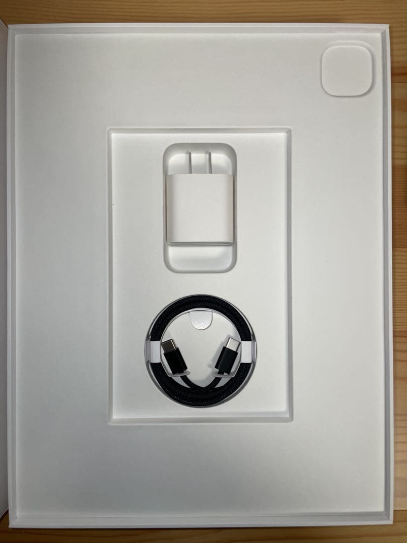 iPad Pro 13インチ M4 2TBセルラー au スペースブラック