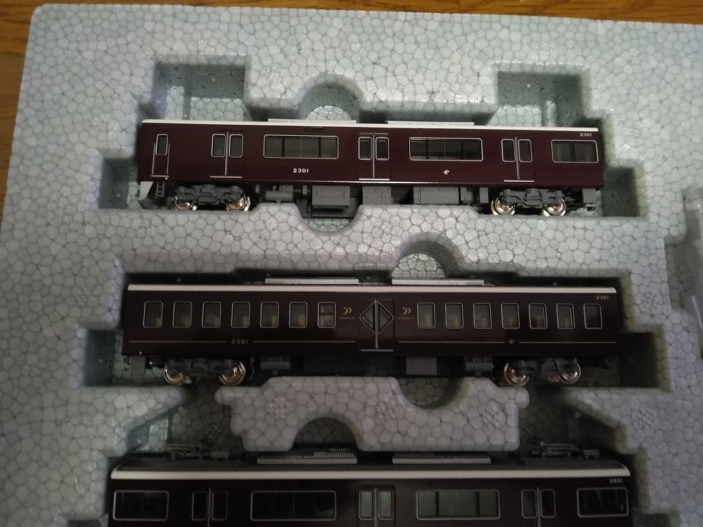 KATO10-2032 10-2031阪急電鉄2300系京都線基本+増結Nゲージ