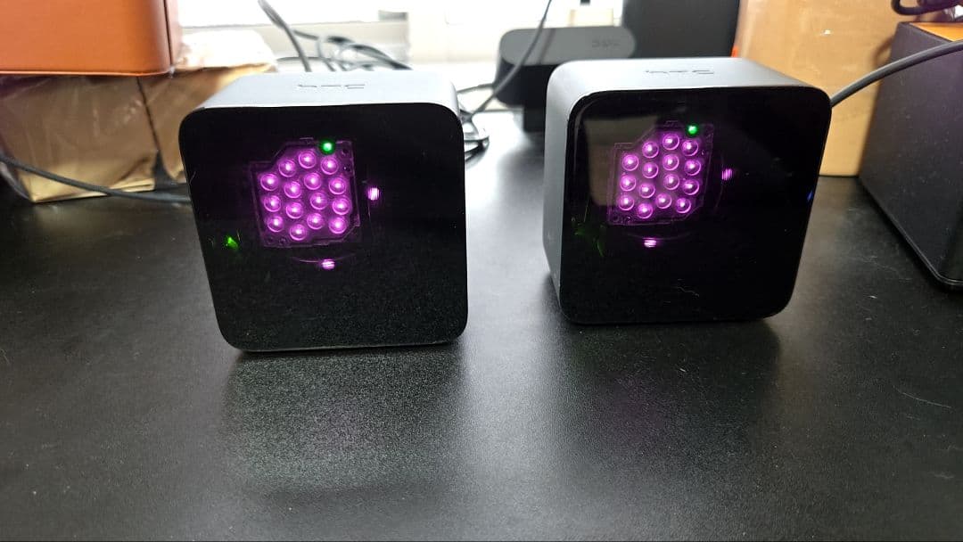 HTC Vive ベースステーション1.0 2個セット 中古