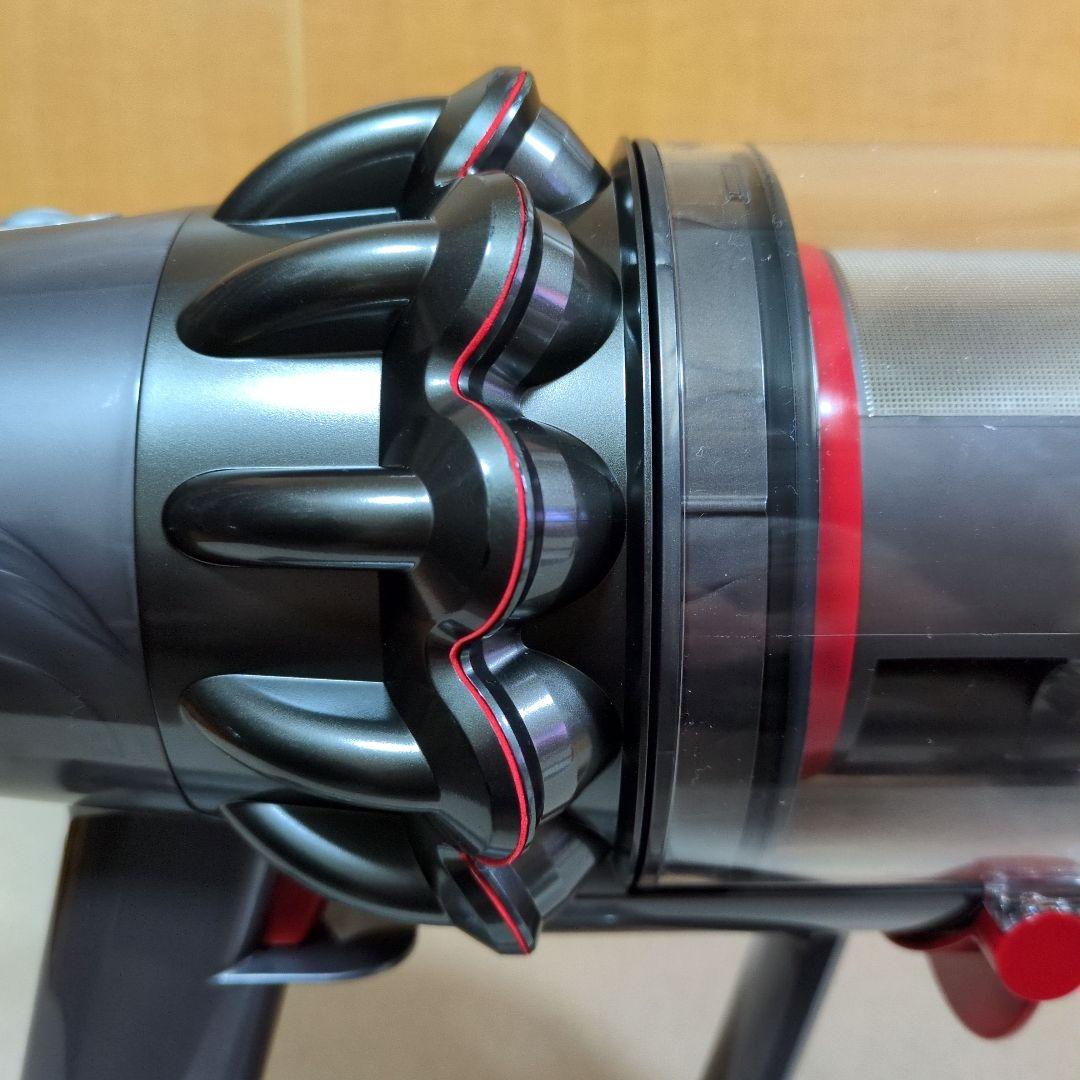 【美品】ダイソン cyclone v10 fluffy sv12 分解洗浄済み