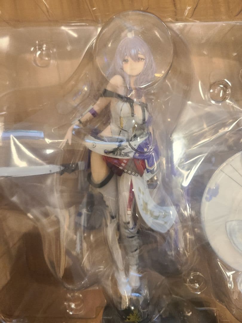 勝利の女神：NIKKE 紅蓮　フィギュア