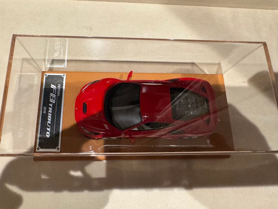 Ferrari F8 Tributoミニカー 1/43