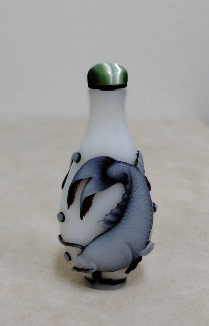 【最終お値引きです】美品　珍品　 古美術品　鼻煙壺 　骨董品 　ガラス 中国物