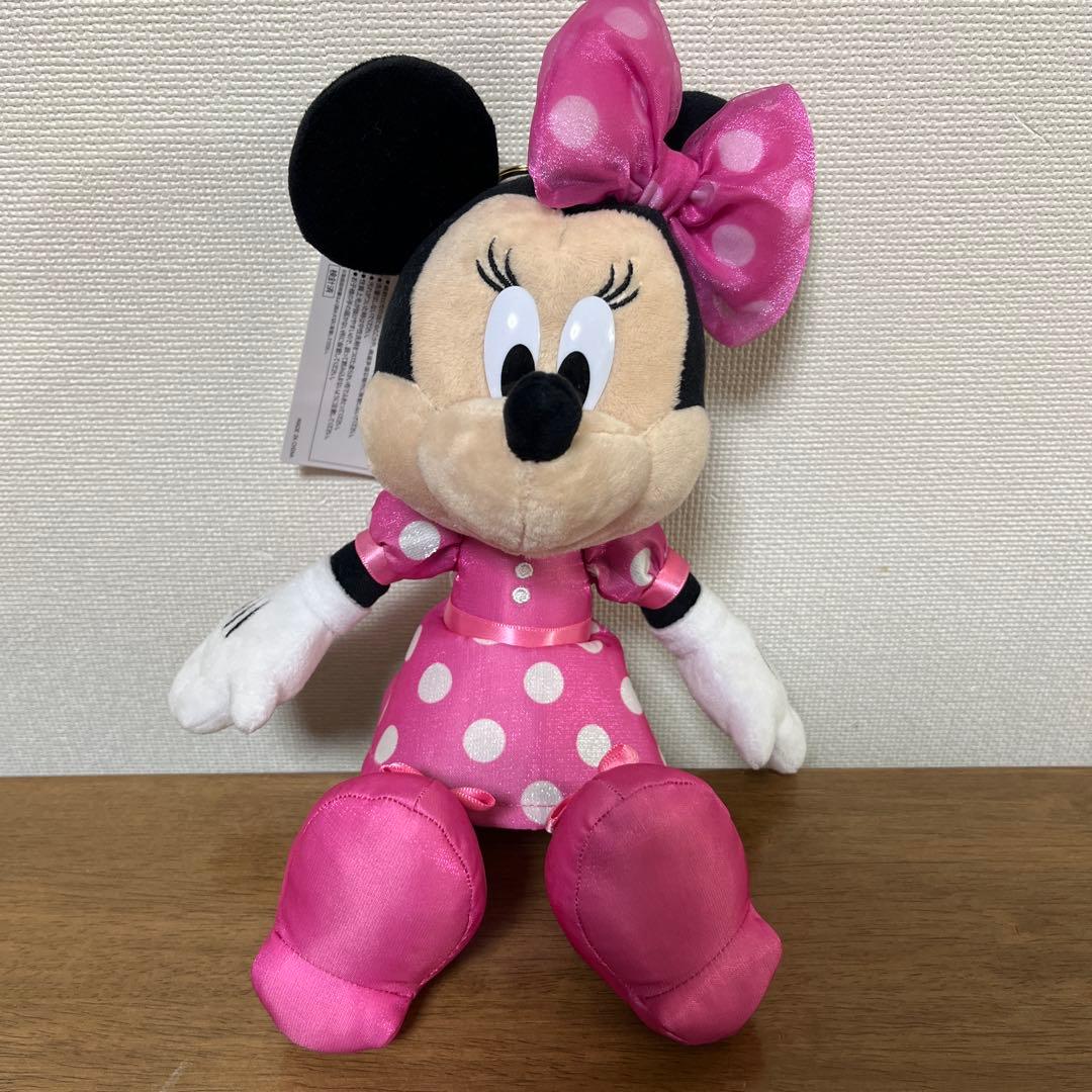 【新品未使用タグ付き】ミニー ぬいぐるみキーチェーン　ピンク　ミニーの日