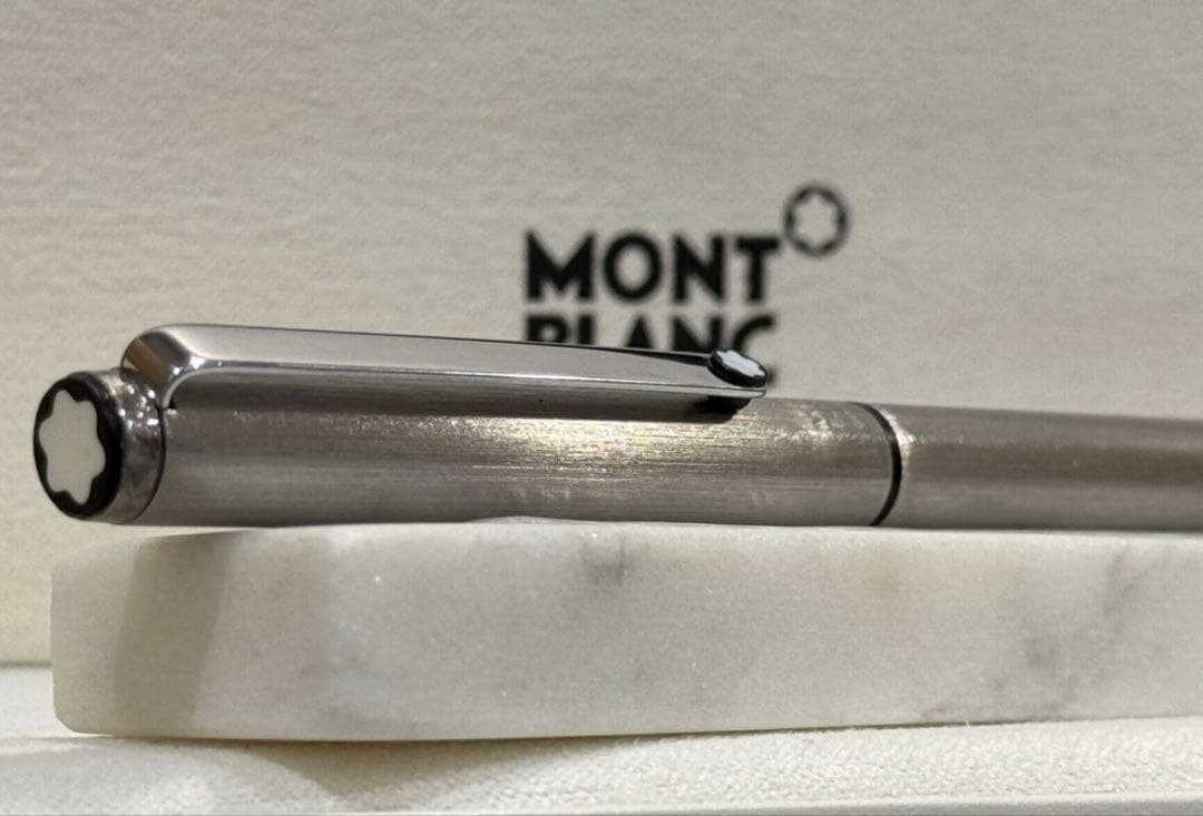 【極美品】モンブラン 2色ボールペン シルバー（リフィルセット）