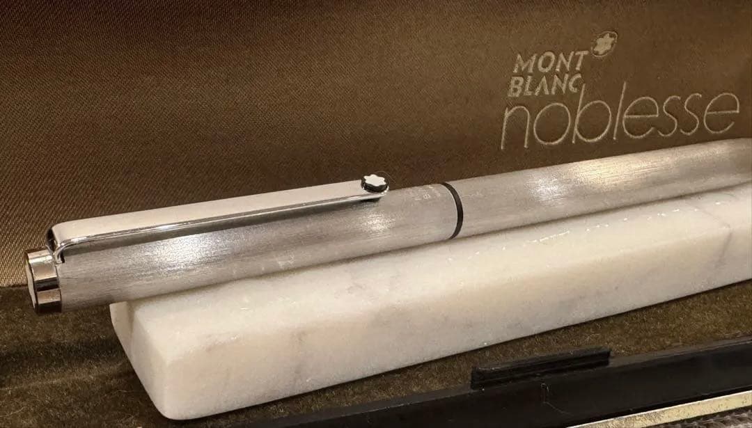 【極美品】モンブラン 2色ボールペン シルバー（リフィルセット）