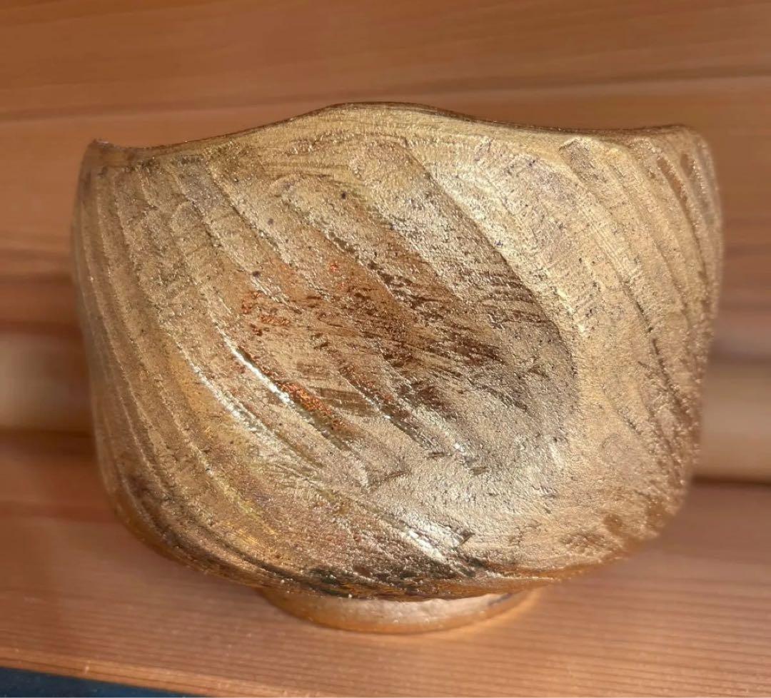 金彩茶碗　陶灼窯　梶原　修　造　金彩捻　茶碗