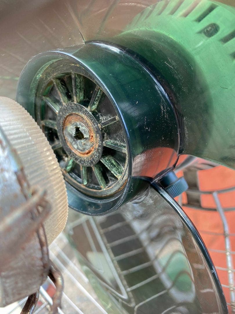 ち*う様 レトロ スタンド扇風機 シルバー