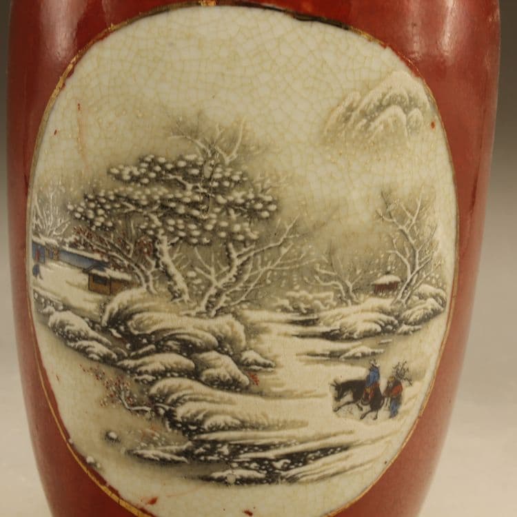 紅釉花鳥雪景瓶 景徳鎮 陶磁器 装飾品 工芸品 美術品 置物