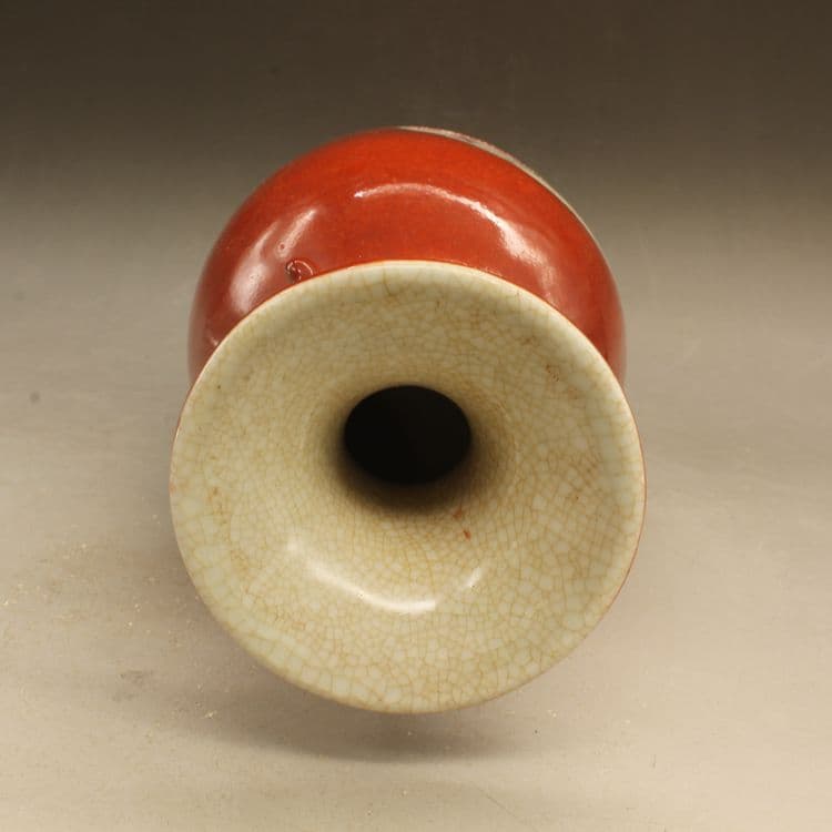 紅釉花鳥雪景瓶 景徳鎮 陶磁器 装飾品 工芸品 美術品 置物