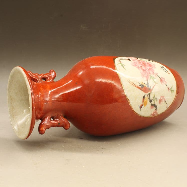 紅釉花鳥雪景瓶 景徳鎮 陶磁器 装飾品 工芸品 美術品 置物
