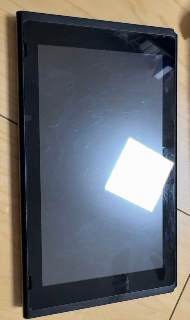 Nintendo switch ニンテンドー スイッチ 本体のみ 2018年製