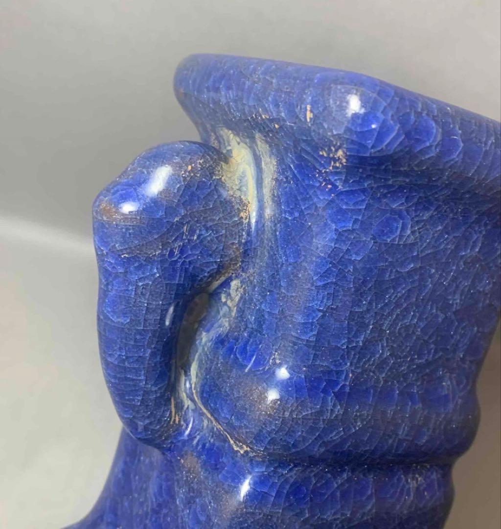 中国 青釉耳付四方形下膨瓶　u6210403