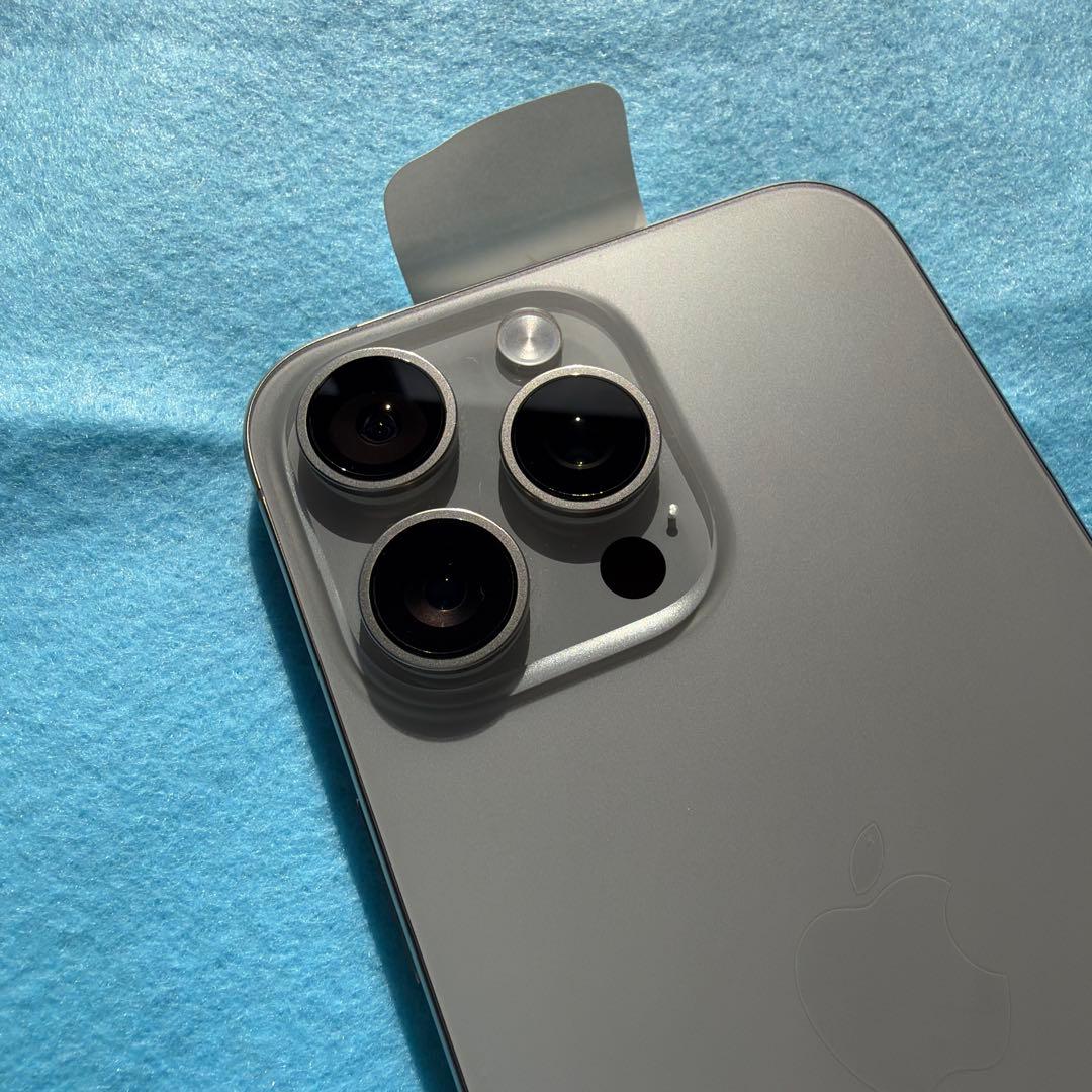 Apple iPhone 15 Pro MaX 256GB本体