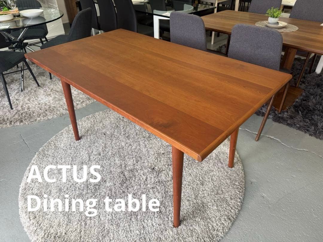 ACTUS Blooming ダイニングテーブル　チェリー
