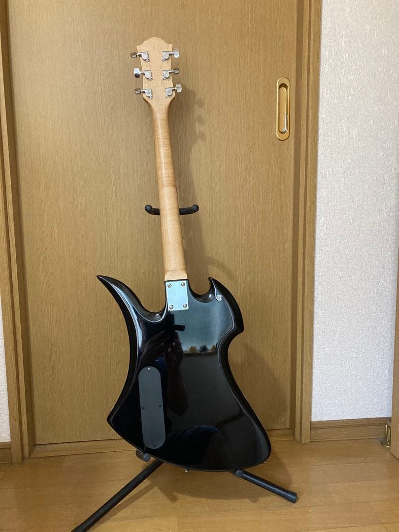 【良・美品】hide/布袋Gラインペイント/モッキンバード。幾何学模様