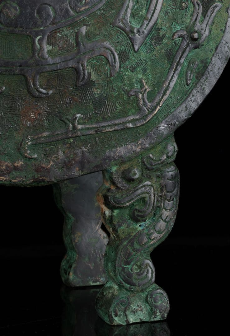 中国古玩 西周〜春秋時代 青銅水器 龍紋鷲蓋青銅器 共箱 古美術 骨董品 唐物