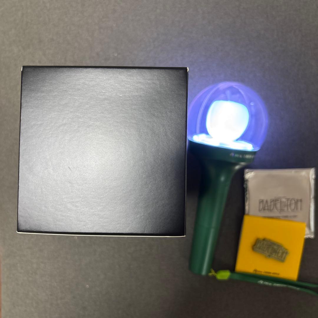 美品　Mrs. GREEN APPLEライト りんご棒