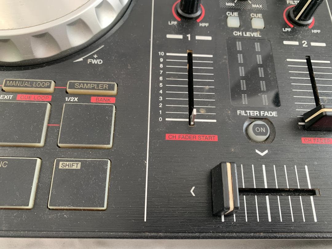 DJ機材 Pioneer DJ DDJ-SB2