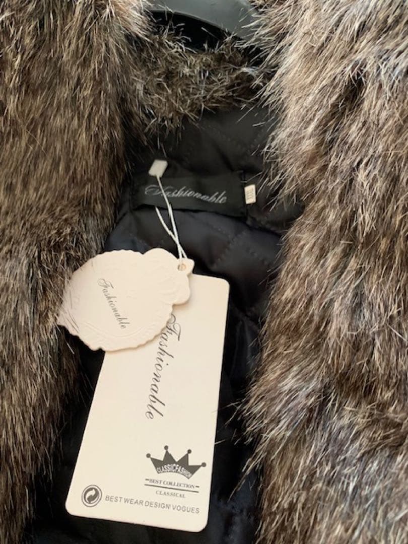 新品　Fashionable フード付きロングコート 茶系