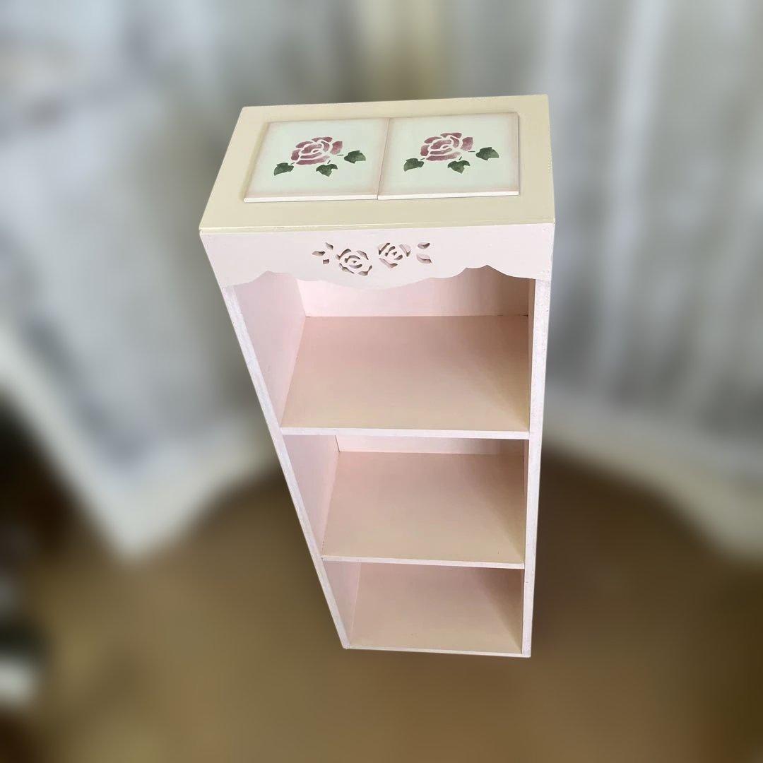 マニーローズタイルのピンクの木製 3段薄型ボックスシェルフW27.5 H80cm